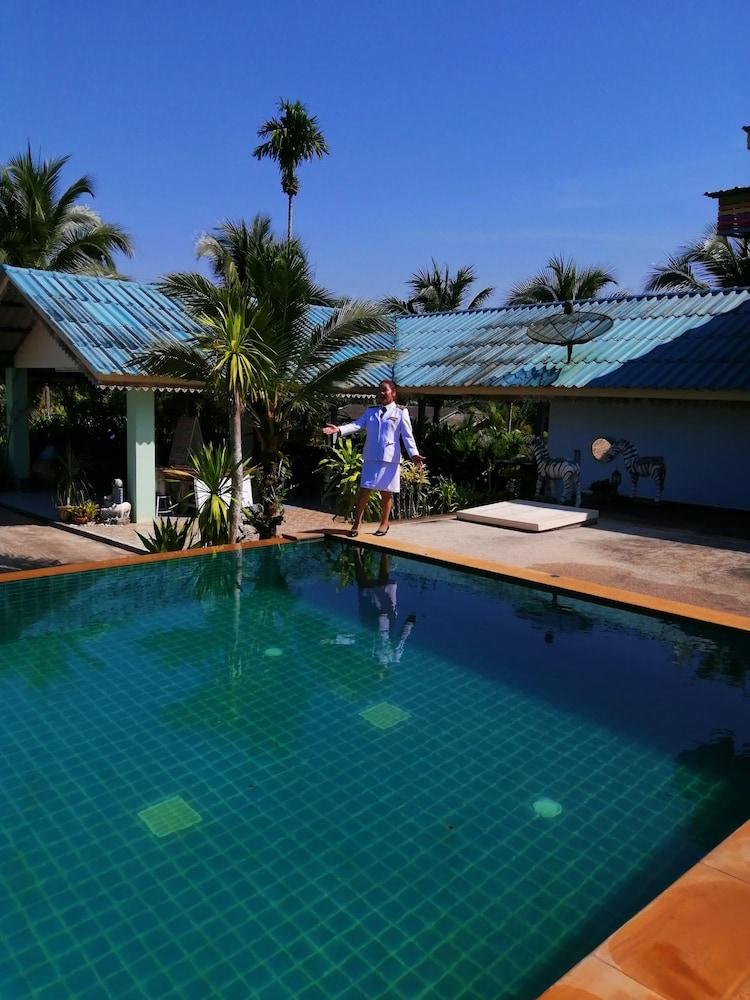Oyo 75515 Sairung Farmstay Krabi town Buitenkant foto