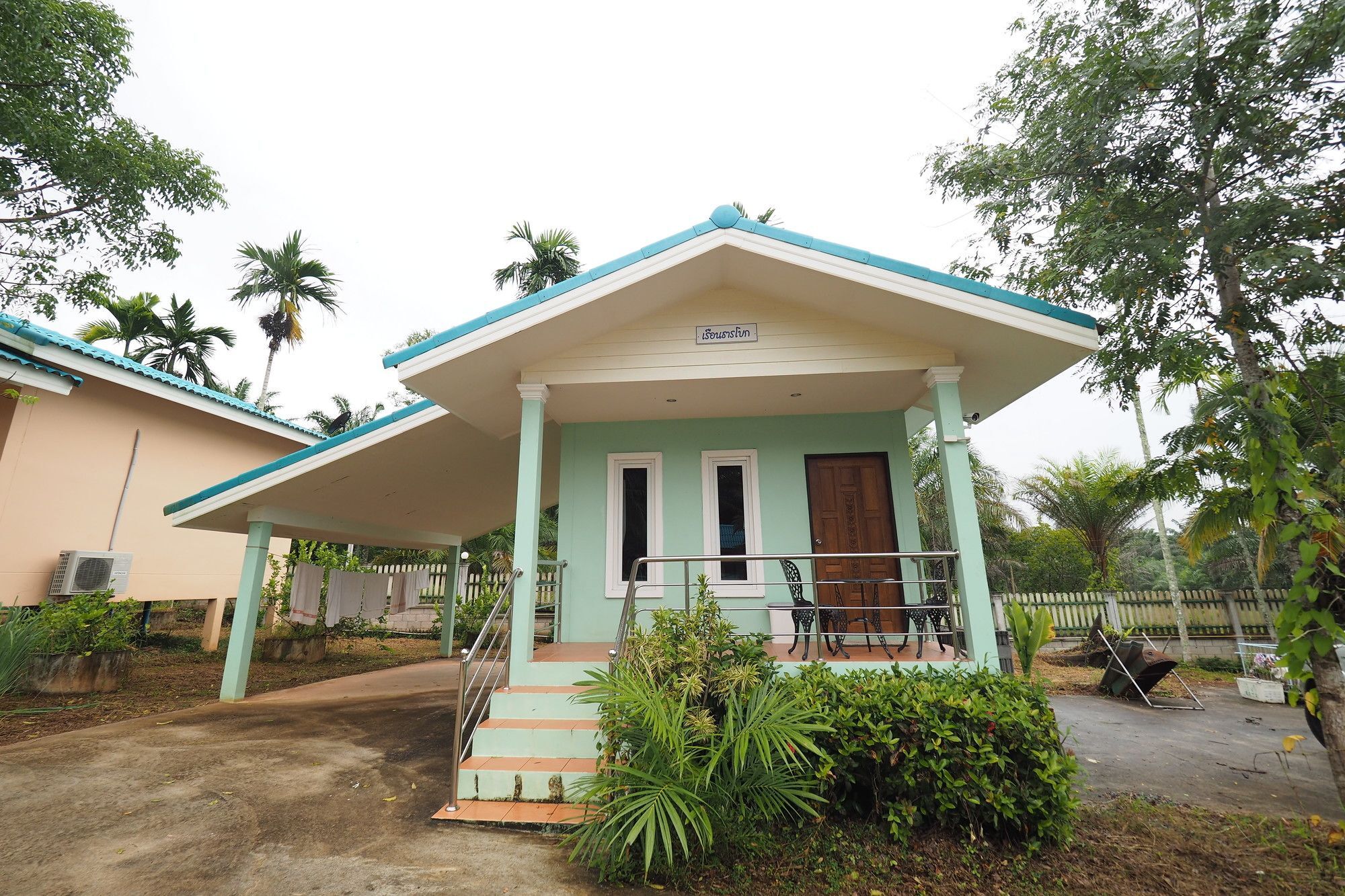 Oyo 75515 Sairung Farmstay Krabi town Buitenkant foto